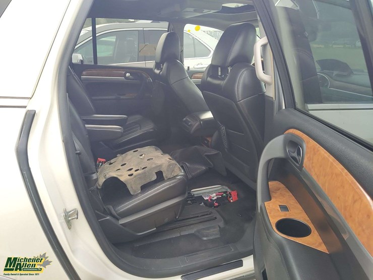 2009-buick-enclave-image-14