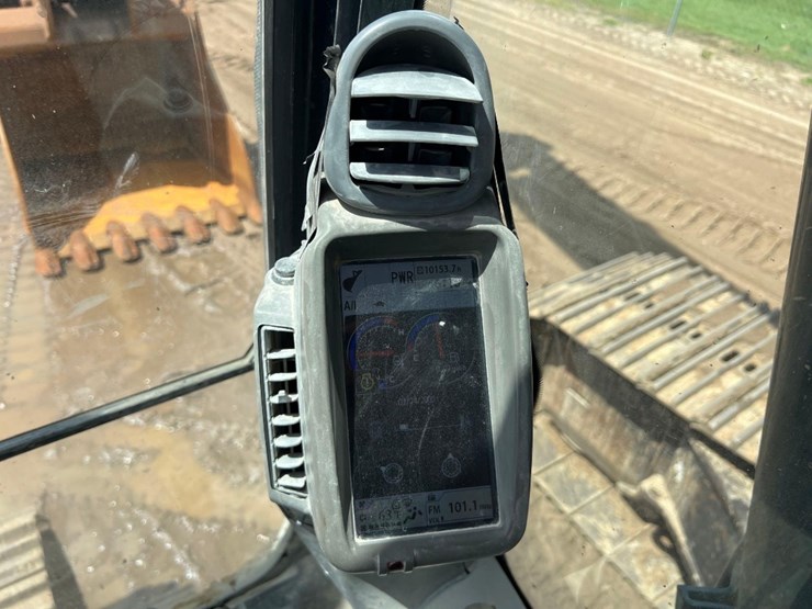 2012-deere-350g-lc-image-44