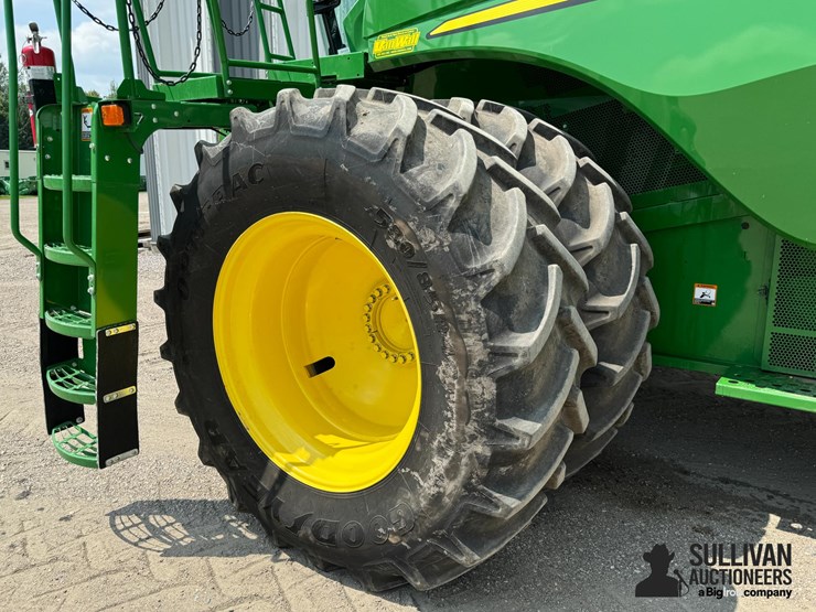 2022-john-deere-s780-image-12