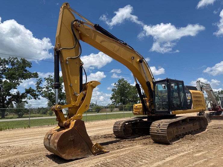 2015-caterpillar-336fl-image-2