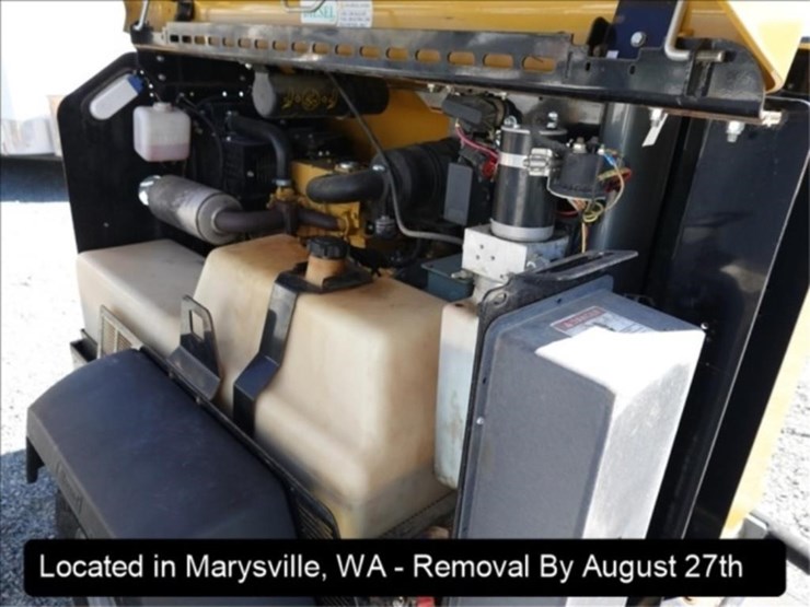 2015-caterpillar-c11-image-6