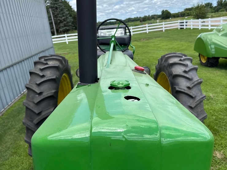 john-deere-60-image-7