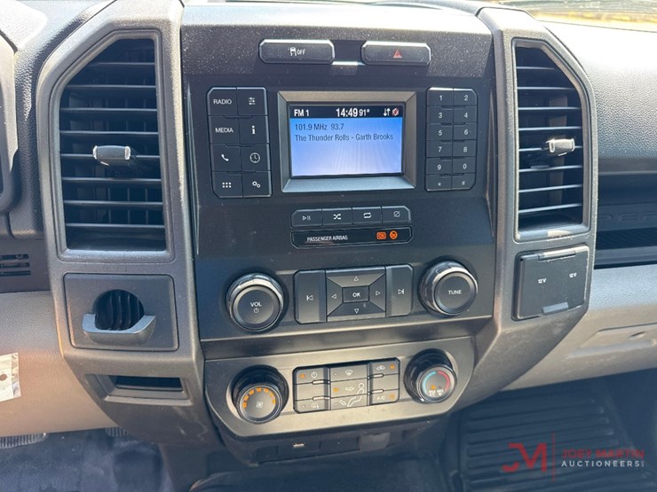 2022-ford-f250-xl-image-26