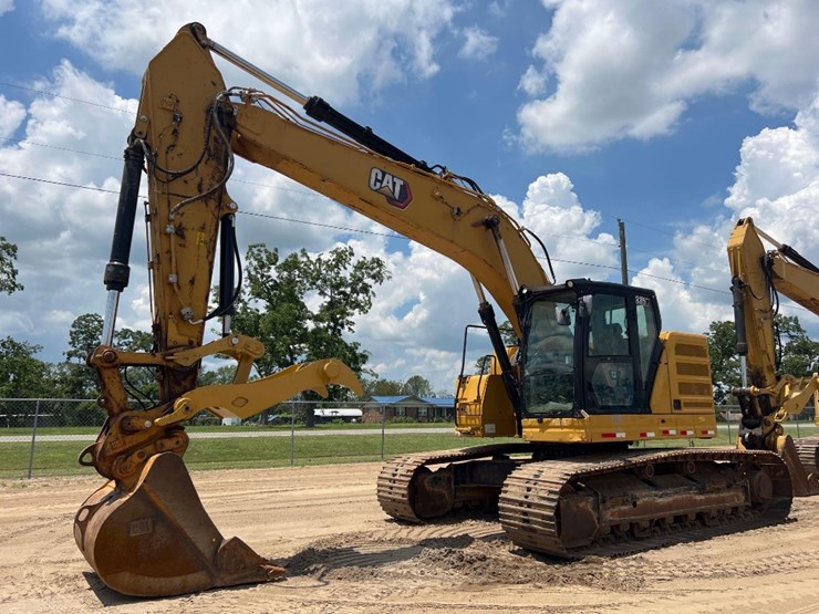 2022-caterpillar-335-image-8