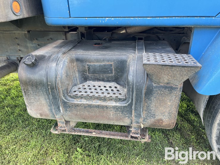 1987-international-2375-s-series-t/a-grain-truck-image-14