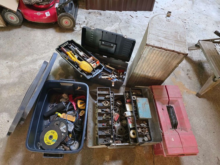 lot-of-misc-tool-boxes-with-misc-tools-and-mailbox-image-6