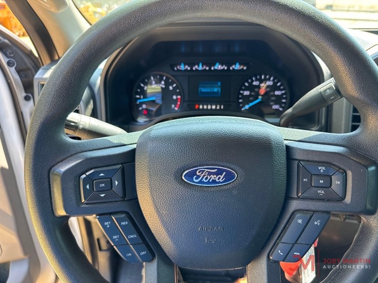2021-ford-f250-xl-image-31