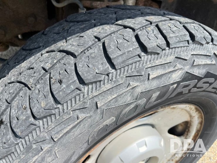 2005-ford-f250-xl-image-22