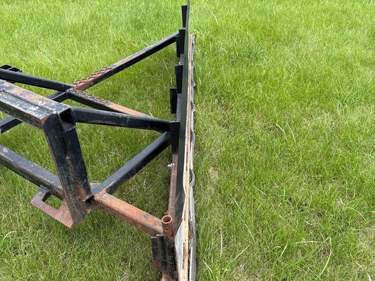 skidloader-quick-tach-8ft-push-blade-image-11