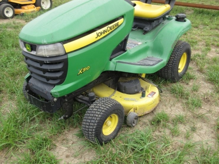 john-deere-x310-image-1