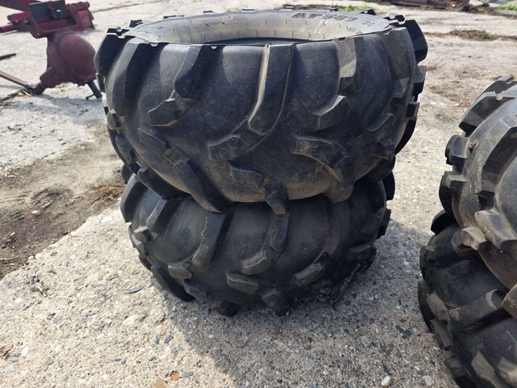 (4)-atv-tires,-2-–-at28x11-12-and-2-–-at28x9-12,-itp-brand,-all-hold-air,-buying-all-for-one-money-image-8