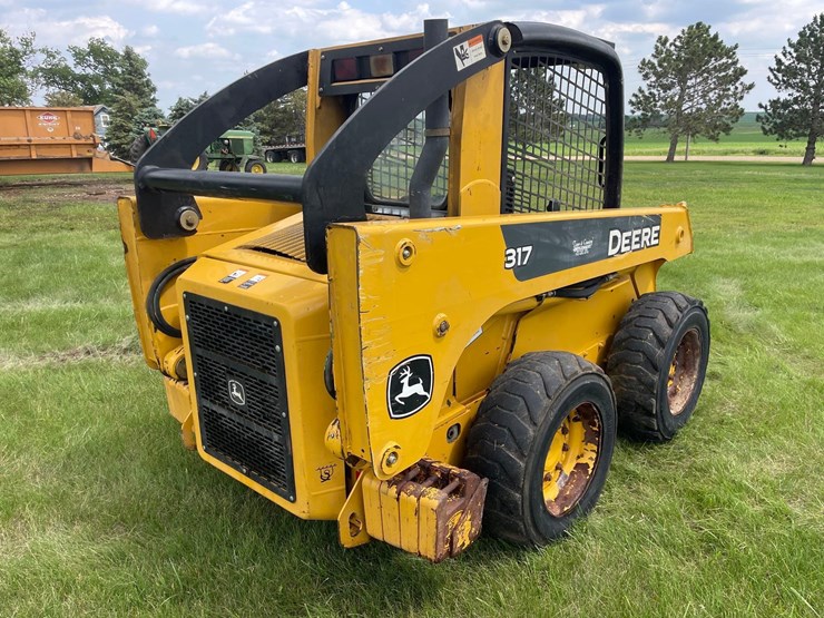 2006-john-deere-317-image-3