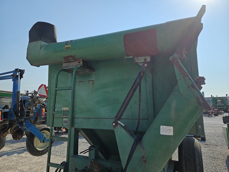 john-deere-400-image-3