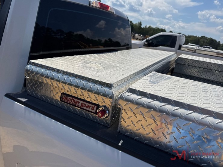 2017-ford-f250-xl-image-10