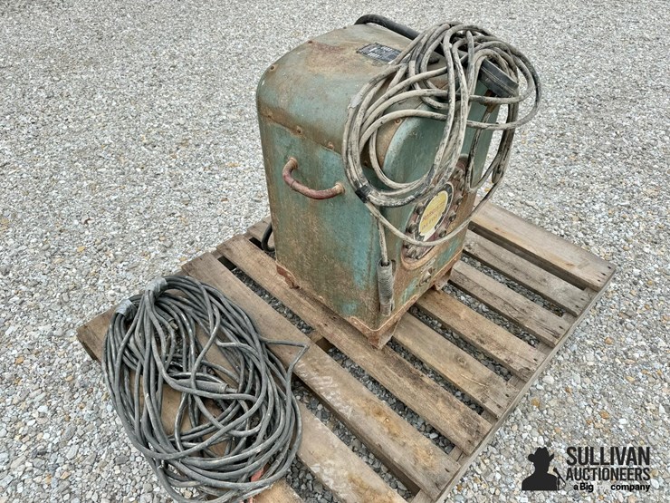 marquette-64c-farm-welder-image-3