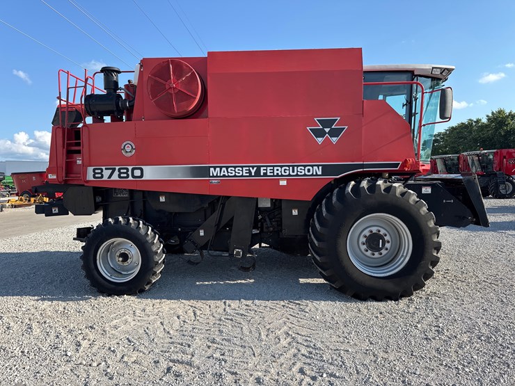 massey-ferguson-8780-image-7