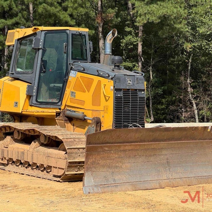 2015 DEERE 700K LGP