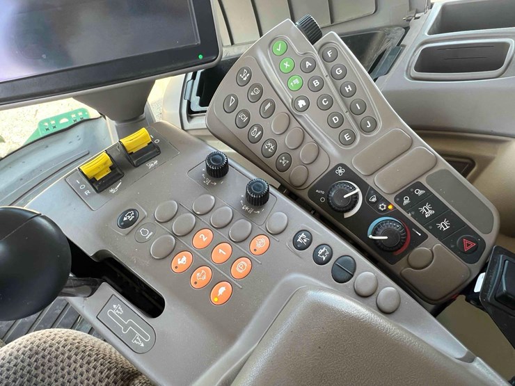 2021-john-deere-s680-image-40