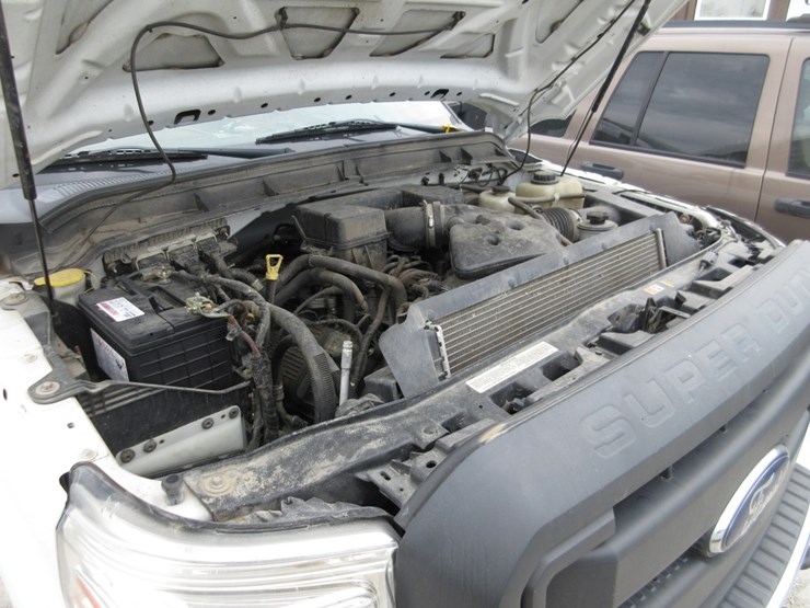 2013-ford-f350-image-14
