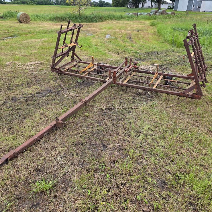 Approx 20’ Coil Tine Pony Cart, 3 Bar