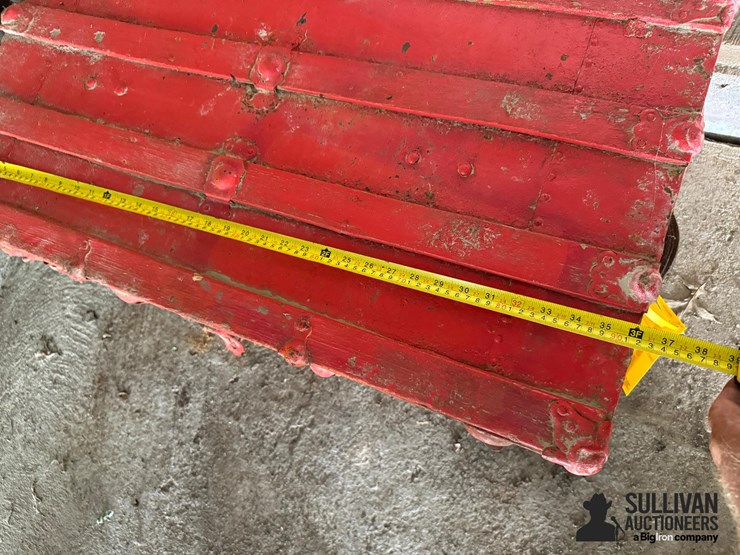 antique-trunk-image-10