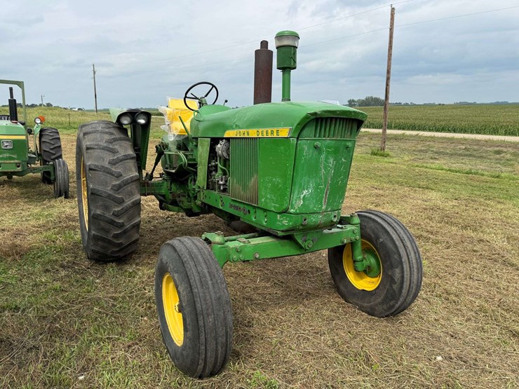 1967-john-deere-3020-image-3