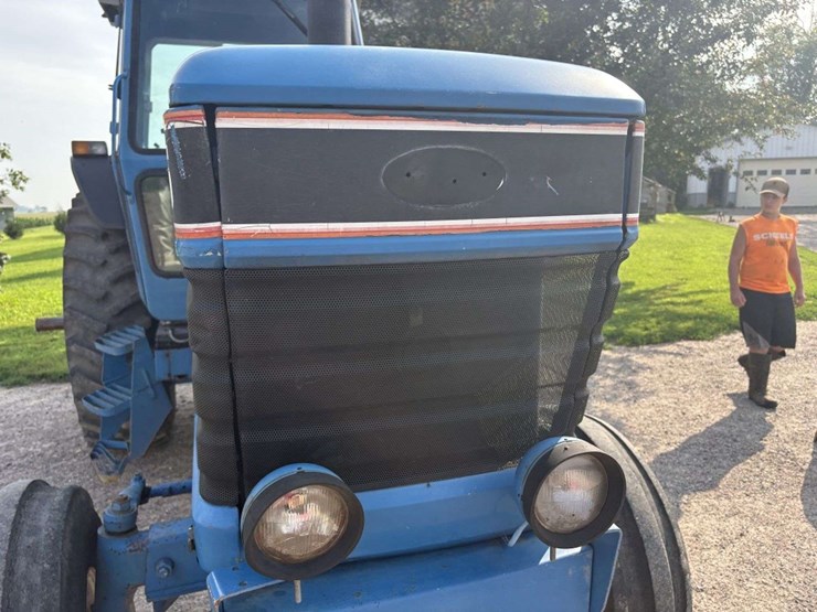 1988-ford-tw25-image-11