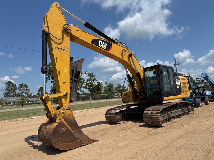 2018-caterpillar-326fl-image-2