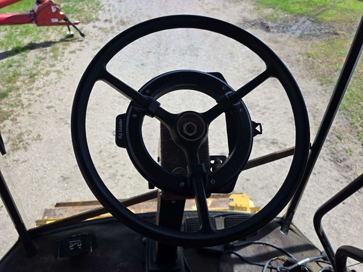 1988-new-holland-tr86-image-53