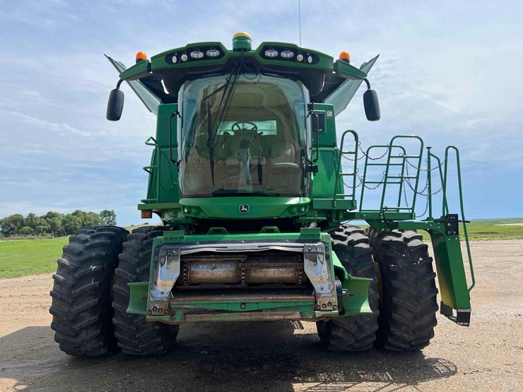 2021-john-deere-s680-image-3