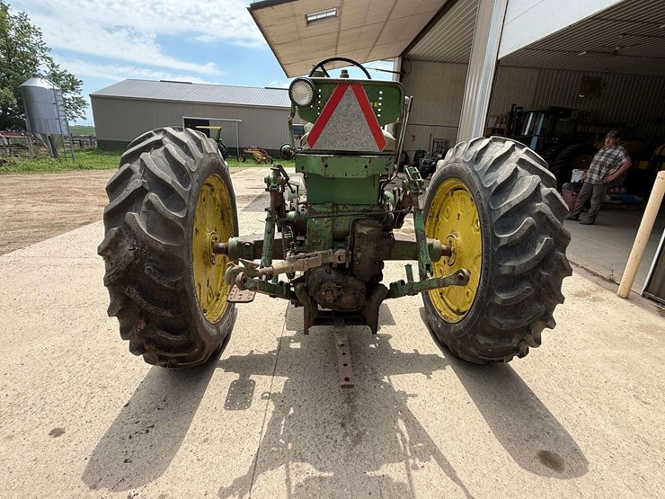 1959-john-deere-730-image-10