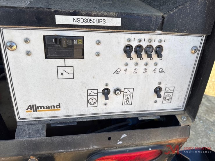 2018-allmand-bros-night-lite-v-series-nlv-image-9