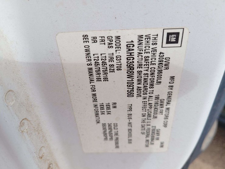 1998-chevrolet-express-3500-image-11