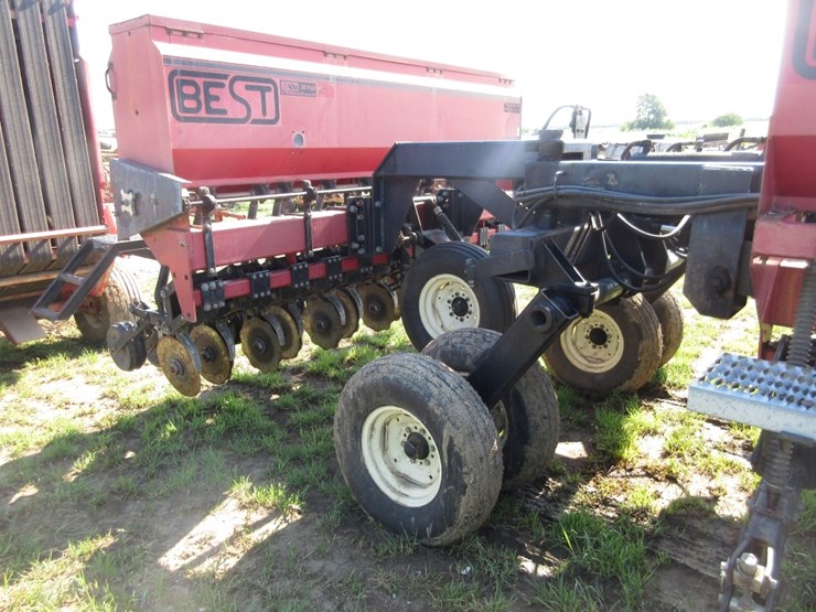 best-30'-grain-drill-image-3
