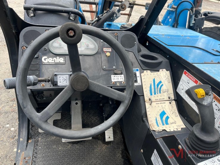 2018-genie-gth1056-image-14