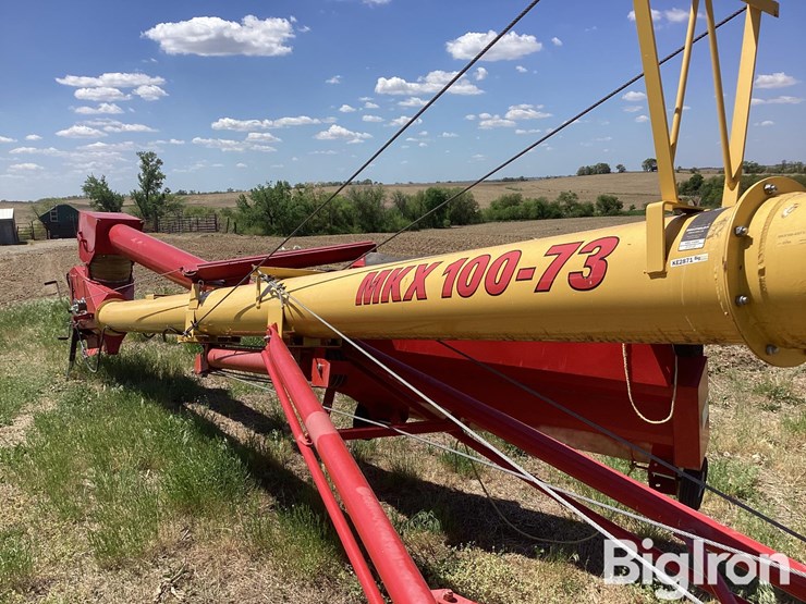 westfield-mkx-100-73-10-x-73'-swing-away-hopper-auger-image-20