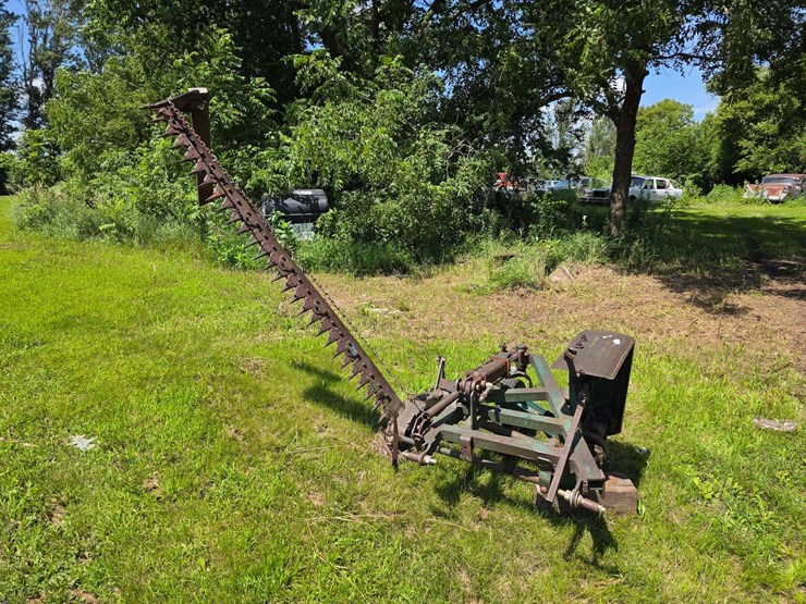 3pt-sickle-mower,-6’-bar,-rivet-sections,-540-pto,-quick-connect-on-hydraulic-cylinder-image-1