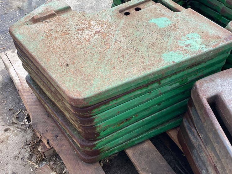 8-john-deere-suitcase-weights-image-4