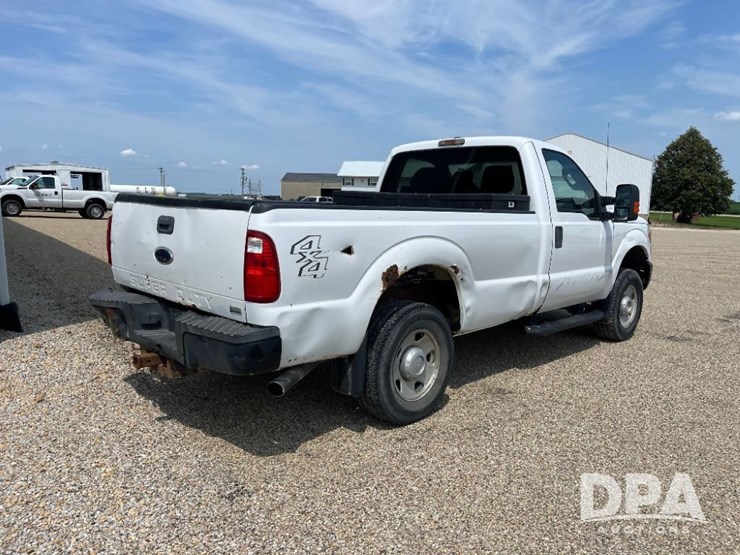 2011-ford-f250-image-11
