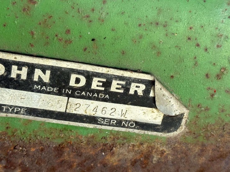 john-deere-1065-image-12