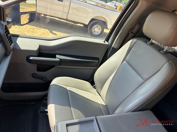 2017-ford-f250-xl-image-21