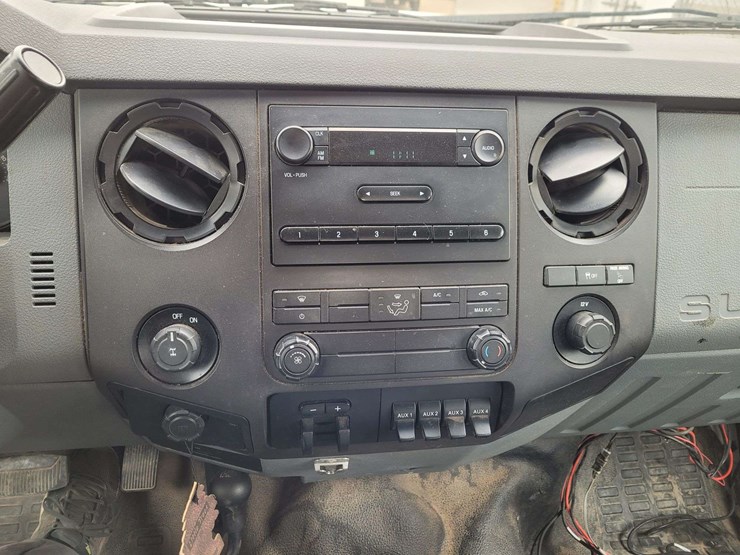 2011-ford-f350-image-11