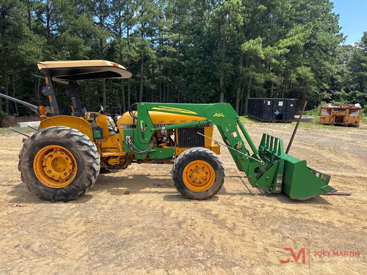 john-deere-2155-image-2