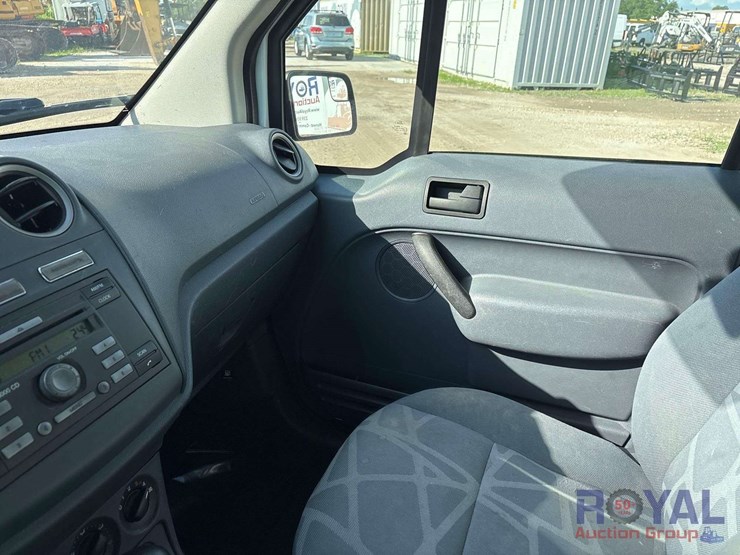 2011-ford-transit-connect-image-8
