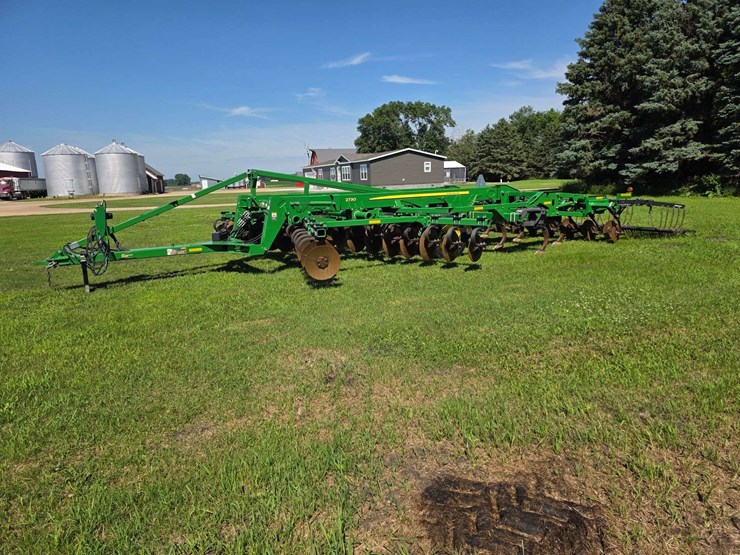 2016-john-deere-18-image-20