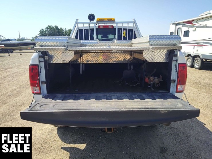 2014-ram-2500-slt-image-20