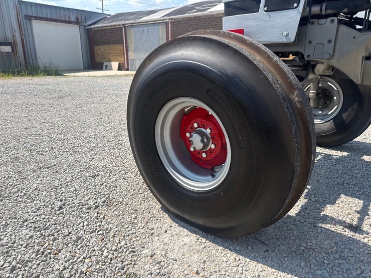 massey-ferguson-1150-image-17