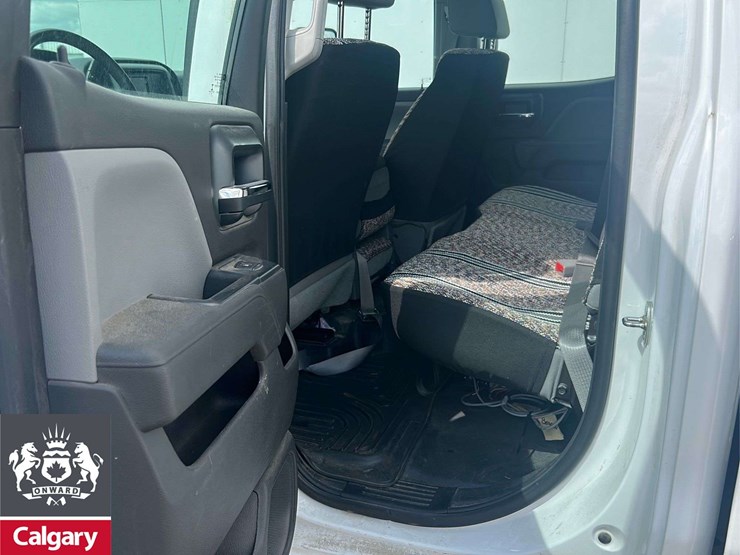 2016-gmc-sierra-2500hd-image-9