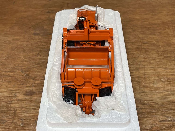 1/50-ac-ts-300-scraper-2007-nttc-nib-1st-gear-image-9
