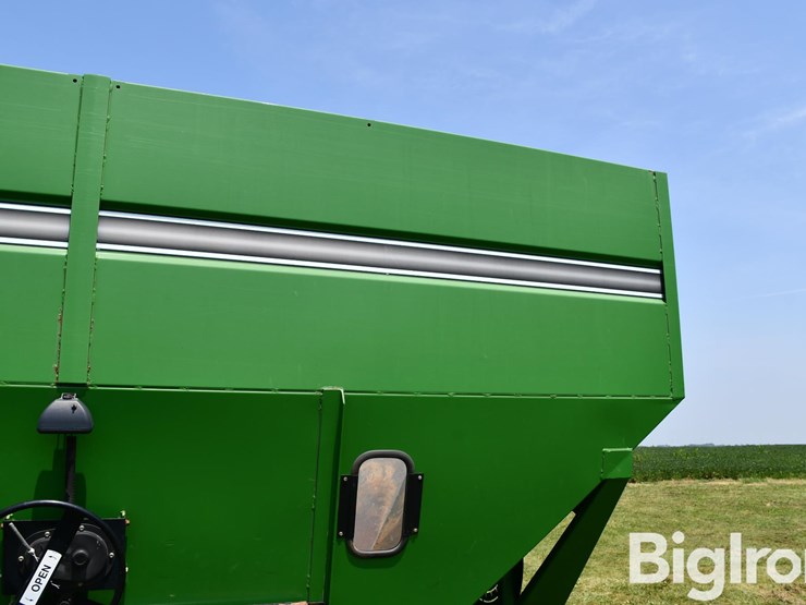 unverfeth-gw-430-gravity-wagon-image-13